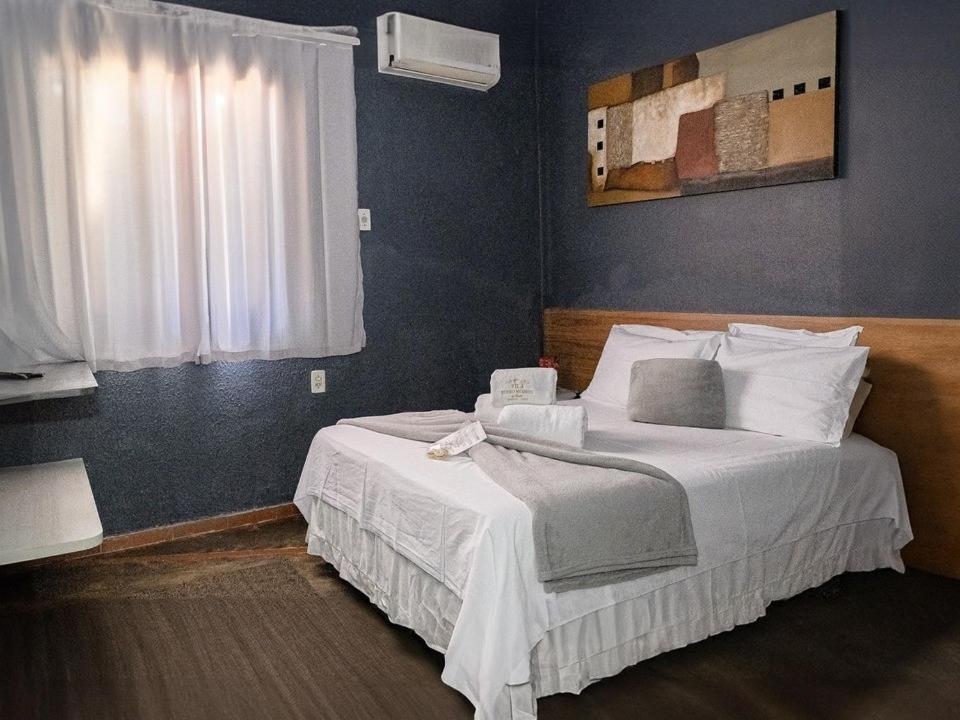 Vila Barro Branco Pousada De Charme Trindade  Bilik gambar